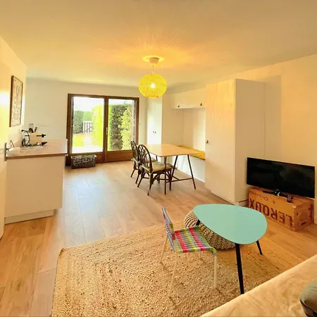 La Coquille / F3 De Charme Avec Jardin Privatif Apartment Cabourg Exterior photo